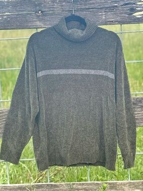 JF J. Ferrar Chenille Turtleneck Sweater Mens Large Olive Green Stripe‎ Soft
